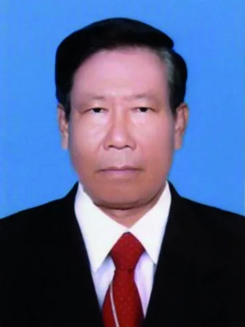 Chân dung Trần Hoàng Long