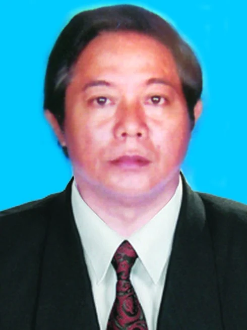 Chân dung Nguyễn Thế Hùng