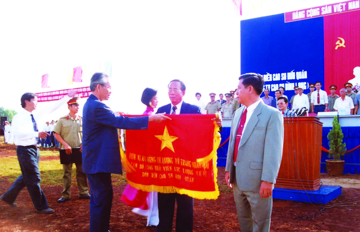 Truyền thống Anh hùng