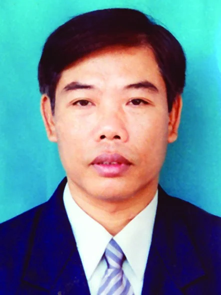 Chân dung Nguyễn Văn Ổn